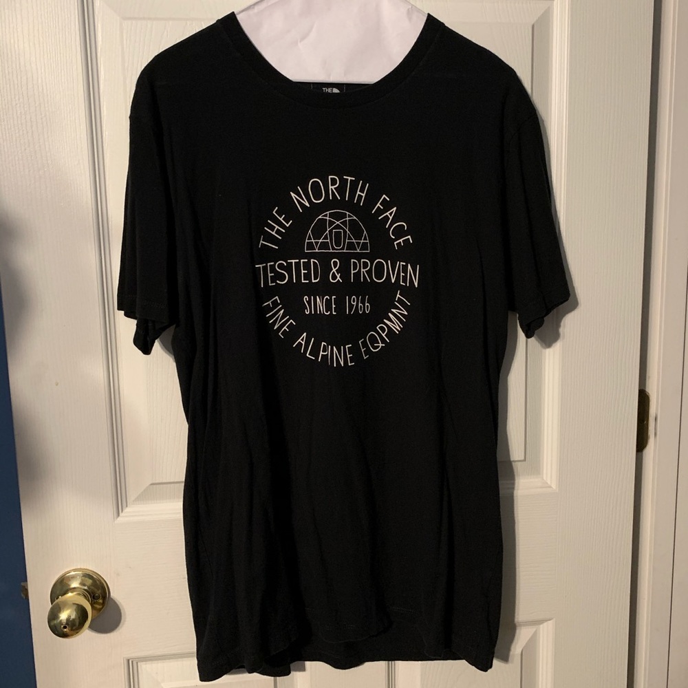 North face t shirt